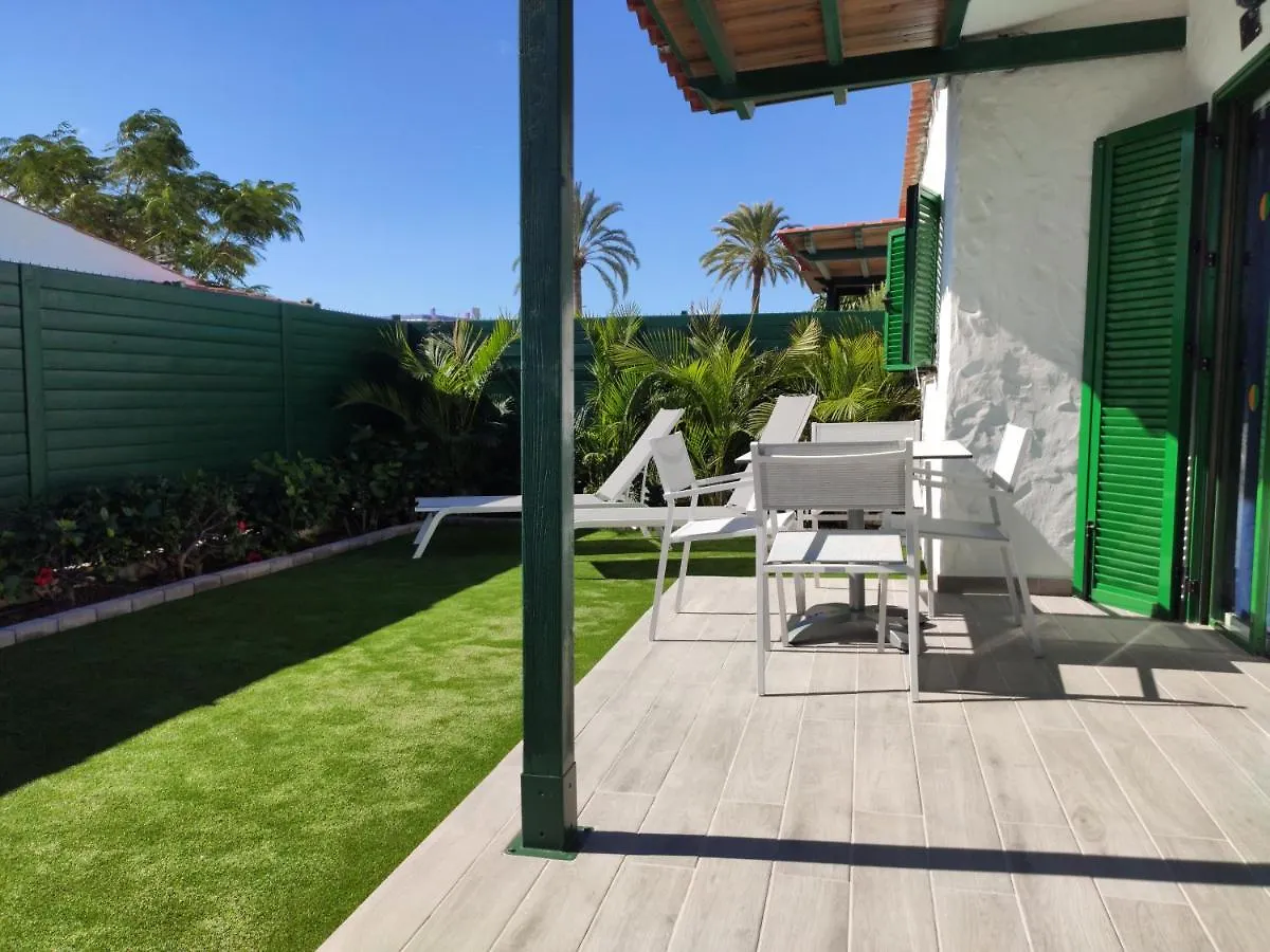 Prívate bungalow a 200 meters to Yumbo center Maspalomas  Apartamento